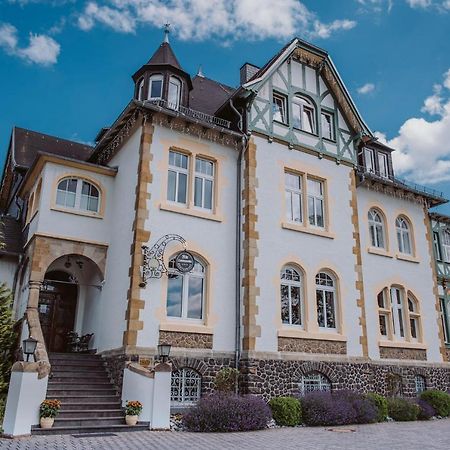 Alte Landratsvilla Hotel Bender Westerburg  Exterior foto
